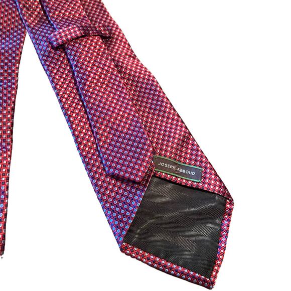 Joseph Abboud 100% Silk Made in Italy Red, Black and Gray Tie Formal Career Wear - Picture 6 of 11